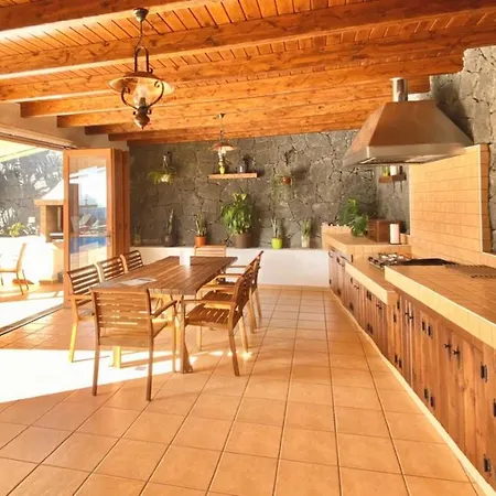 Вилла Feel Тиас