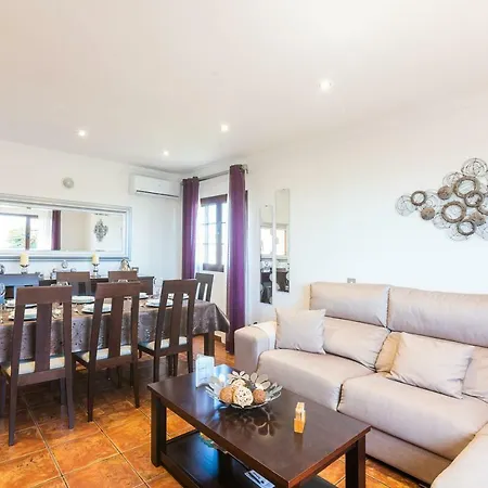 Feel Вилла Тиас